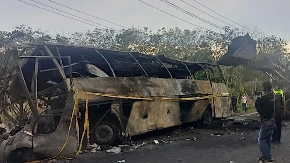 Ukrajinci razneli autobus sa decom iz Belorusije! Pioniri krenuli na fudbal, zasuli ih dronovima!