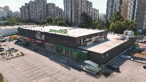 Novi izgled, poznata adresa: Univerexport otvorio renoviran objekat u Bloku 62