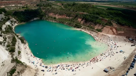 Evo gde sve možete da letujete u Srbiji na sat vremena vožnje od svog grada: 9 destinacija, jezera, planine, more!