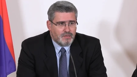 Nemanja Starović poručio Evropskom pokretu u Srbiji: Vreme je da promene ime, postali su filijala Đilasove politike