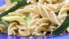 Gotovo za pola sata, a obrok za celu porodicu: Pasta sa tikvicama je nešto najbrže što ćete spremiti, a baš, baš je zasitna