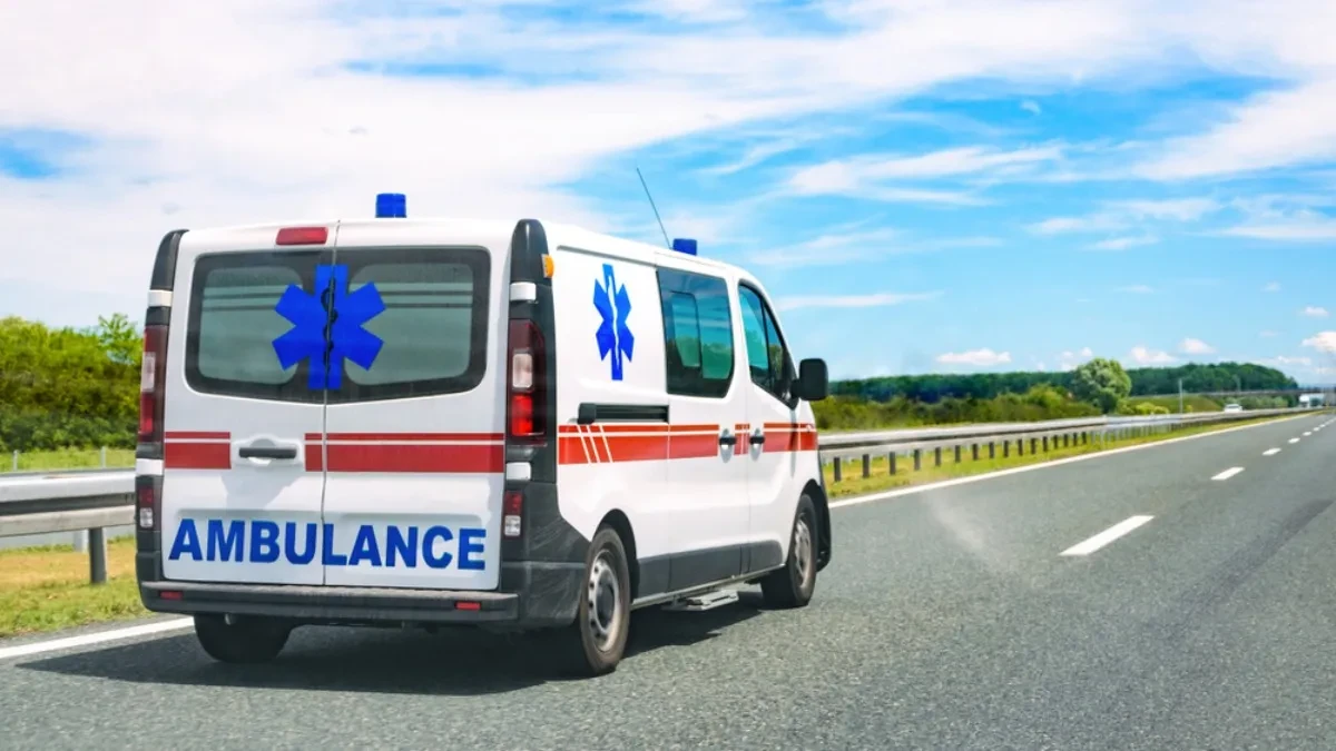 Dečak (13) seo na motor pa pokosio devojčicu (11) na pešačkom prelazu 