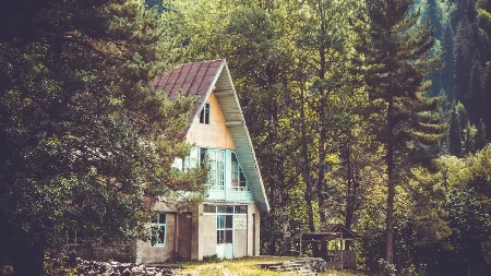 Malo ko je očekivao ovakvu cenu - kuća sa 12 ari placa i pogledom na Dunav prodaje se za 40.000 evra