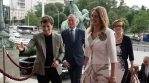Brnabić sa predsednicom mađarskog parlamenta: Nastavljamo da gradimo najbolje moguće odnose Srbije i Mađarske!