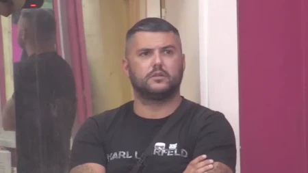 Asmin zapenio, ne pušta ćerku van granice: "Aneli ću zabraniti ulazak u Linc!"