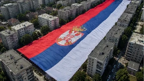 Zastava veća od 50 stanova! Ove brojke će vas šokirati, videćemo je 27. juna na skupu na koji je pozvao Vučić