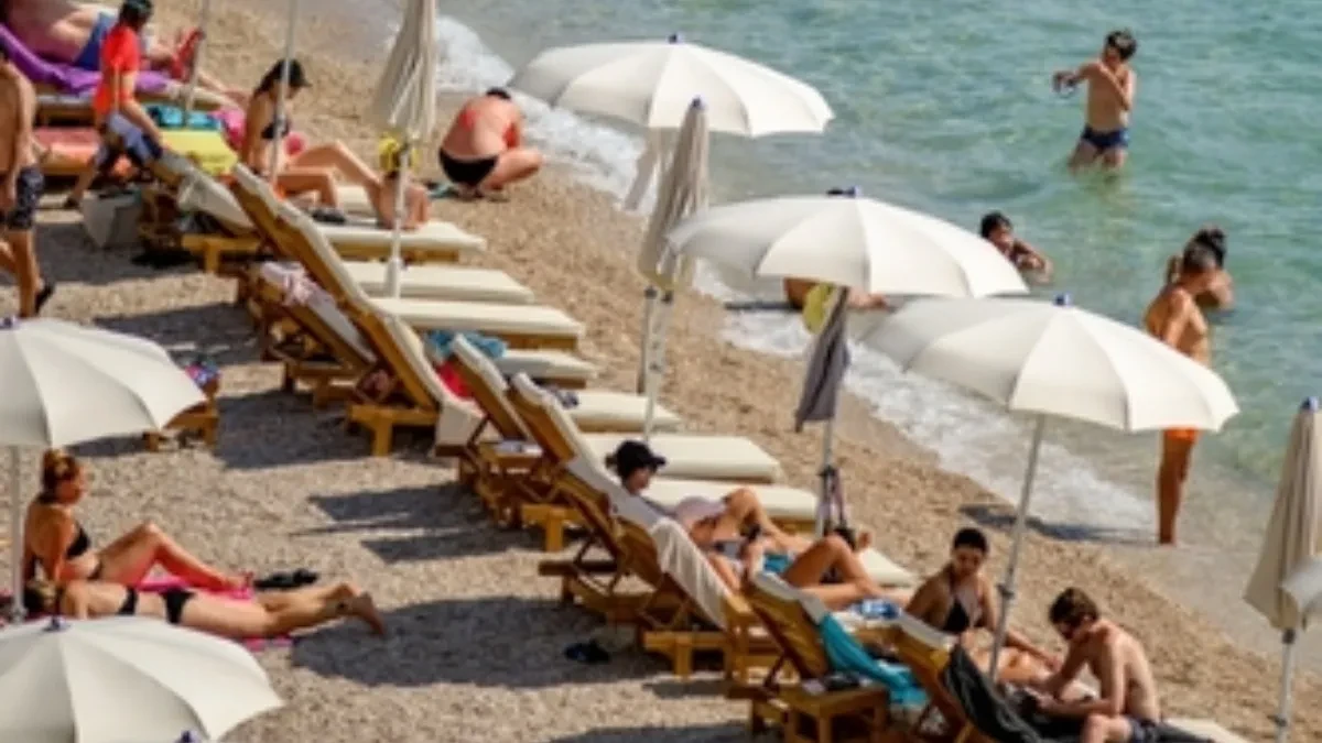 Skandal na plaži u Dalmaciji: Svekrva i snaja se zakačile pred stotinama ljudi, a kada je muž uradio ovo - usledio je najveći šok