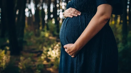 Bolne grudi u trudnoći: Zašto se javljaju i kada su razlog za zabrinutost?