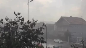 Jezivo nevreme, grad zasuo ulice! Ova naselja ostala bez struje