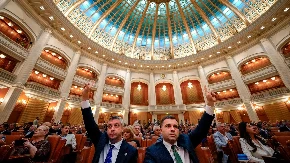 Usvojen nacrt zakona o ujedinjenju Rumunije i Moldavije! Hitno kreću pregovori!