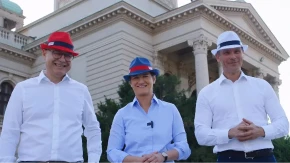 "Dođite da vidite kako Siniša igra Moravac" Vučević, Brnabić i Mali na originalan način pozvali na skup 27. juna (VIDEO)