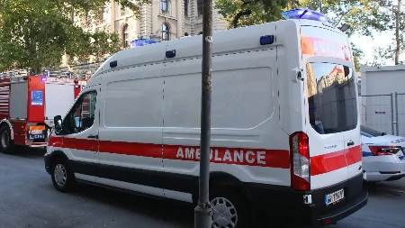 Odbila da se pomiri sa bivšim dečkom, on joj odgrizao usnu: Devojka hitno operisana, ne može da priča 