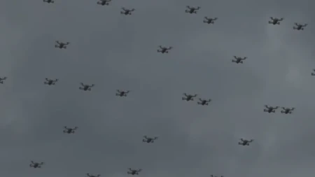 Roj dronova iznad Beograda! Evo šta se dešava! (VIDEO)