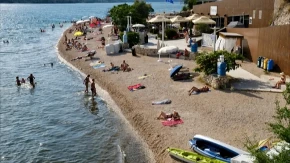 Zašto naši roditelji na moru gotovo nikada nisu koristili kremu za sunčanje – danas je drugačije