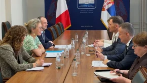 "Metro, superkompjuteri i data centri" Siniša Mali sa ambasadorkom Francuske