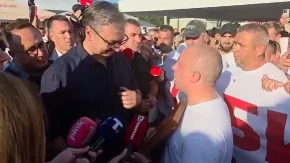 Neprocenjiv poklon: Srbi sa KiM Vučiću uručili ikonu Svetog cara Lazara