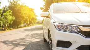 Šteta mnogo košta -  šta sve strada u automobilu ako je na suncu usred vrućina