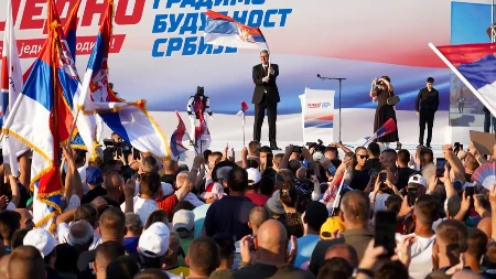"Ne nasedajte na podvale režima": Bio je samo Vučić na bini, sve ostalo je veštačka inteligencija!