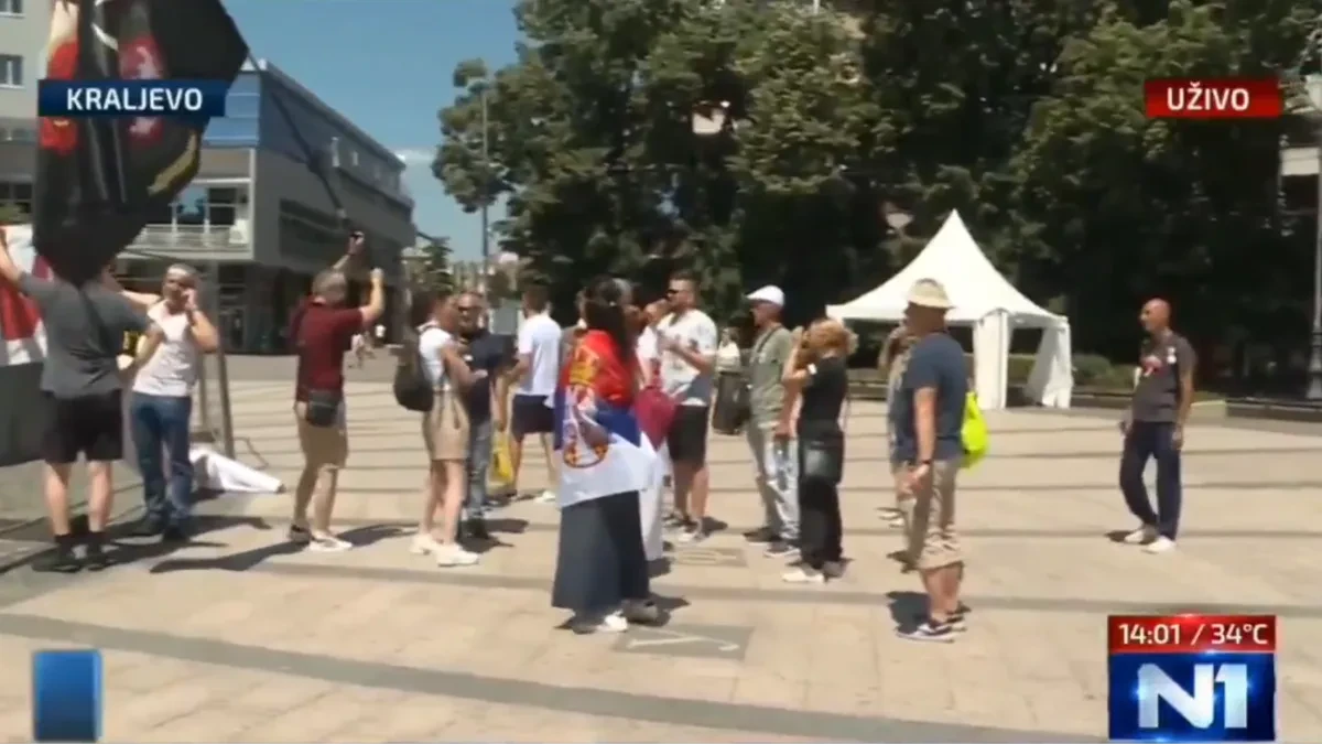 Celih 13 blokadera na skupu u Kraljevu! Blamaža zabeležena kamerama N1! (VIDEO)
