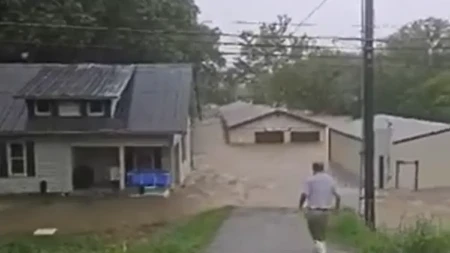 Hitno proglašeno vanredno stanje, ima mrtvih: Jezivi snimci stižu iz Amerike (VIDEO)