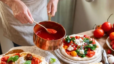 Italijanske bake nikada ne stavljaju šećer u paradajz sos: Kod nas skoro nijedna žena ne zna za ovaj trik
