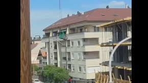 Ovo može samo u Srbiji! “Leteća dostava” iz Pančeva zapalila mreže (VIDEO)