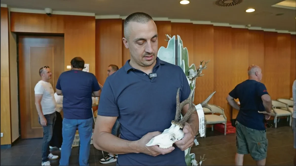 Pratio ga tri godine, a onda ga dočekao u zoru: Nikola odstrelio srndaća kapitalca i ušao u zlatnu kategoriju