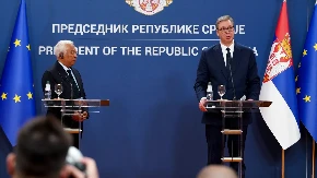 Obraćanje Vučića i Košte: Srbija ostaje na evropskom putu