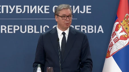 "Ne znam za koga je velika tajna da se Zvicer krije u Crnoj Gori" Vučić: Dao sam reč da ću otići u Tivat i idem