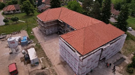 Izgledaće kao da je u centru Beograda: Rekonstrukcija seoske škole kod Malog Zvrornika, radovi ubačeni u petu brzinu - država ulaže 205 miliona