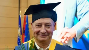 "Atentat na austrijske medije" Šider bi da drži lekcije Srbiji dok u njegovoj zemlji demokratija umire