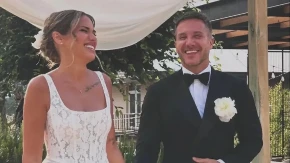 Prvi ples Saše i Zorane: Emotivna pesma rasplakala sve, otkriveno da li je mlada uzela njegovo prezime! (VIDEO)