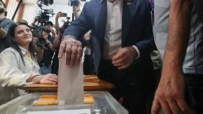 "Naše ljude upravo hapse!" Drama tokom izbora u Jermeniji