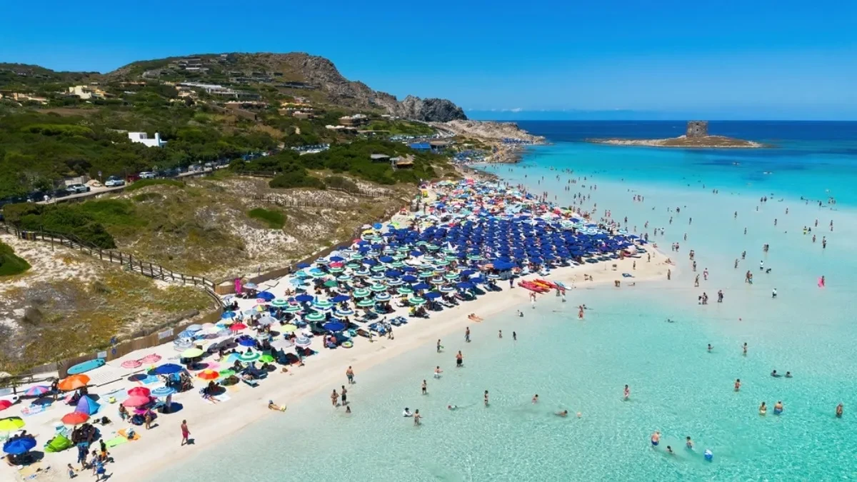 Na poznatoj plaži zabranjeni peškiri: Kazne su 100 evra, inspektori patroliraju non-stop