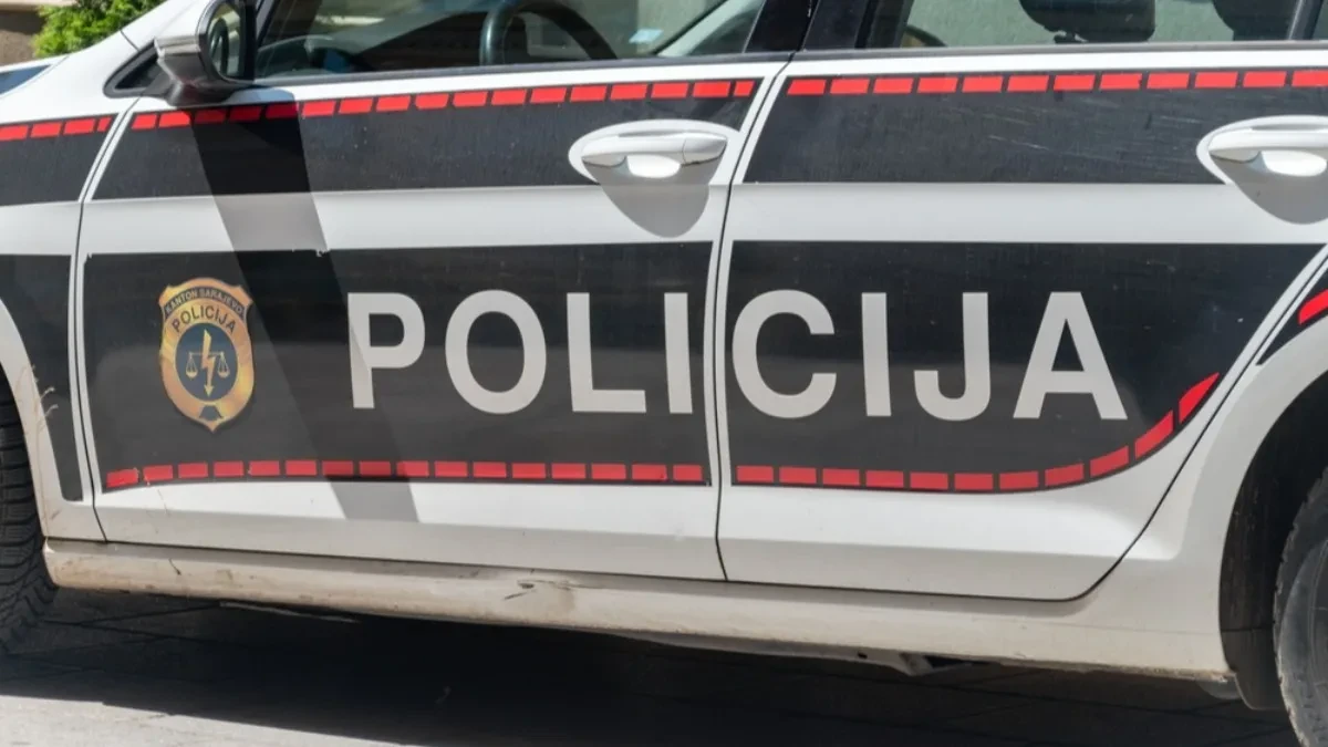 Iz automatske puške izrešetao komšiju i njegovu suprugu: Zapucao i na brata ubijenog, detalji užasa u Banovićima