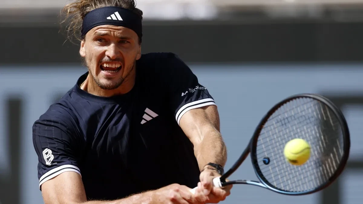 Zverev - Koboli: Brejk Italijana na startu četvrtog seta!