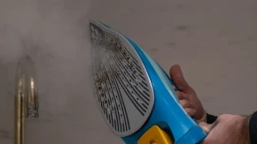 Ne volite da peglate? Evo kako da odeća bude ravna