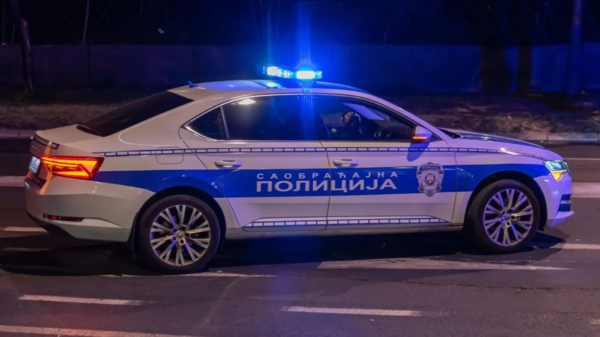 Sudar više vozila u Zemunu: Obustavljen saobraćaj za gradski prevoz