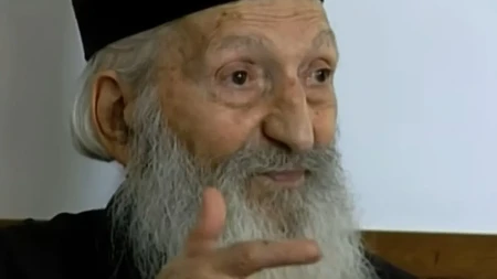 „Ko se ovoga drži, ne može zalutati“ Ove reči patrijarha Pavla treba da su na umu svim roditeljima