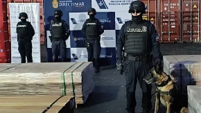 U daskama krili kokain vredan više od osam milijardi evra! I