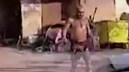 Jeziv snimak nakon eksplozije u Grčkoj! Vatra guta objekat, radnik se spasao iz plamena (VIDEO)