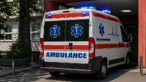 Ubodena tri puta - u vrat i grudi: Detalji stravičnog napada na devojku (20) kod Vukovog spomenika 