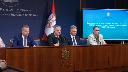 Oglasio se ministar prosvete! Objavio važne informacije i brojke o upisu u srednje škole