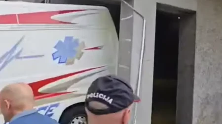 Devojka donela u bolnicu mrtvu bebu! Tvrdi da se porodila kod kuće