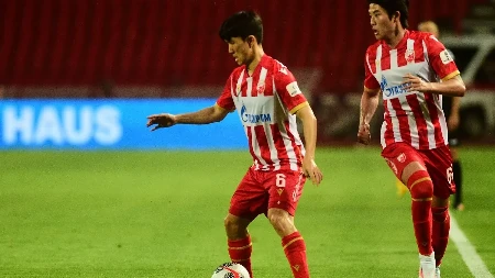 Gotovo je: Miljenik zvezdaša iz Koreje potpisuje za velikana
