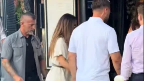 "Ja bih se namerno saplela da me on pridrži“: Telohranitelj Dženifer Lopez zaludeo žene