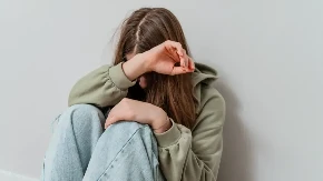Devojčica silovana u Olovu: Pronašli je bosu kako trči ulicom kod šume!