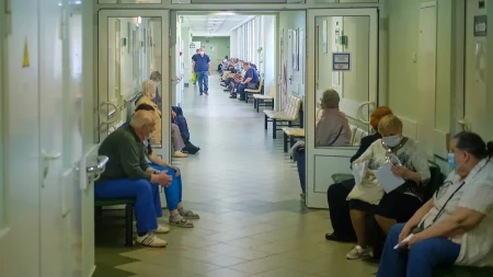 Ordinacije pune, ova letnja infekcija obara i stare i mlade! Dobija se na mestima na koja vodimo decu, a mislimo da su bezbedna