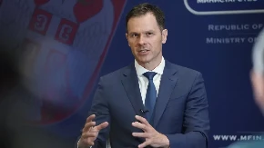 Mali pokopao Nikezića: "Neumorno traga za greškama, a pronalazi samo uspehe vlasti"