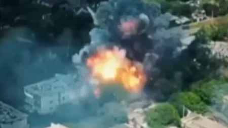 Broje se mrtvi u Zaporožju! Brutalan ruski udar usred dana, zgrada u plamenu!